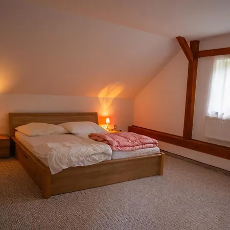 بيت للعطل Na Krakovci U Rakovnika *